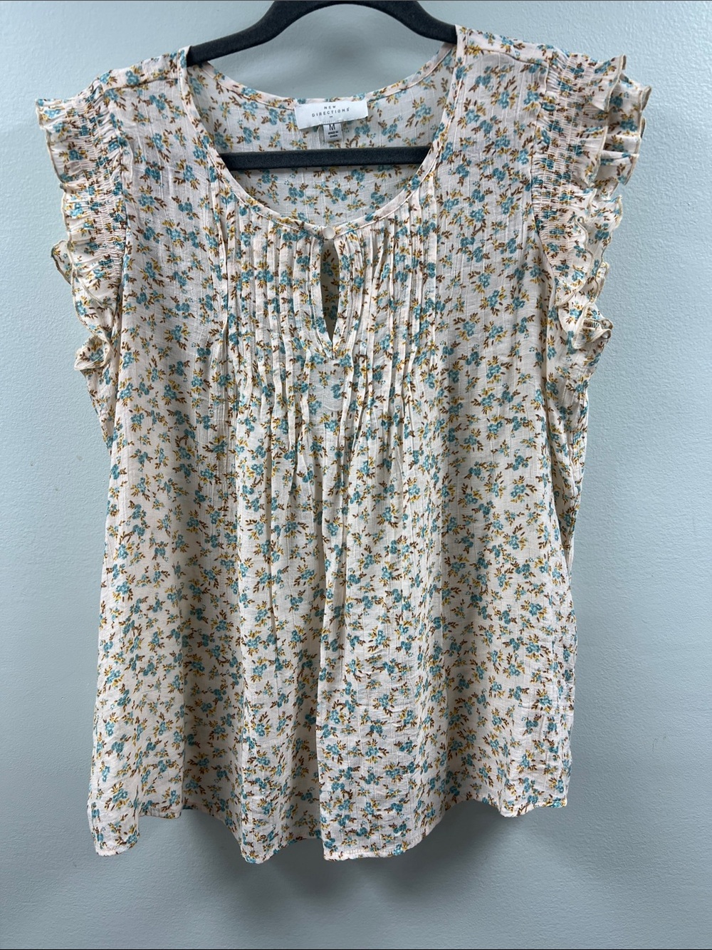 new directions Cream Floral Pintuck Ruffle Sleeve Blouse